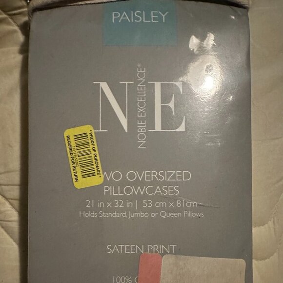 Paisley, Two Oversized Pillowcases, Sateen Print - Picture 1 of 2